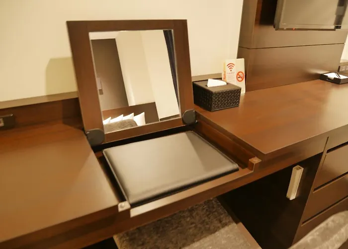 Red Roof Inn & Suites Osaka Namba Nipponbashi